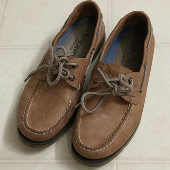 Shoes - Picture 2 of 2